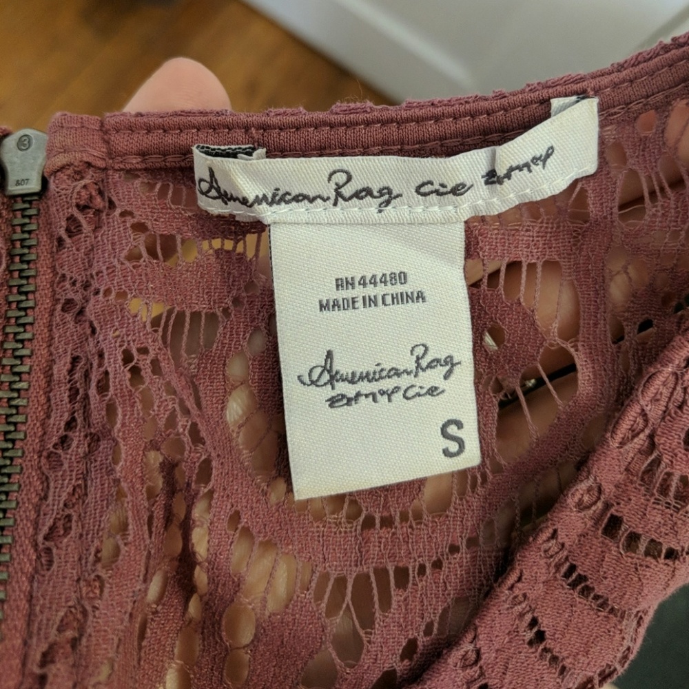 Macy's Spring Dress - Picture 4 of 4